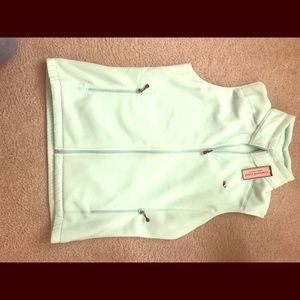 NWT -Vineyard Vines Fleece Vest - S